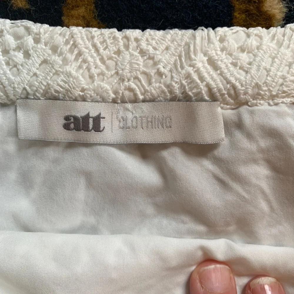 Att clothing‎ for Anthropologie hi lol lace skirt. NWOT .